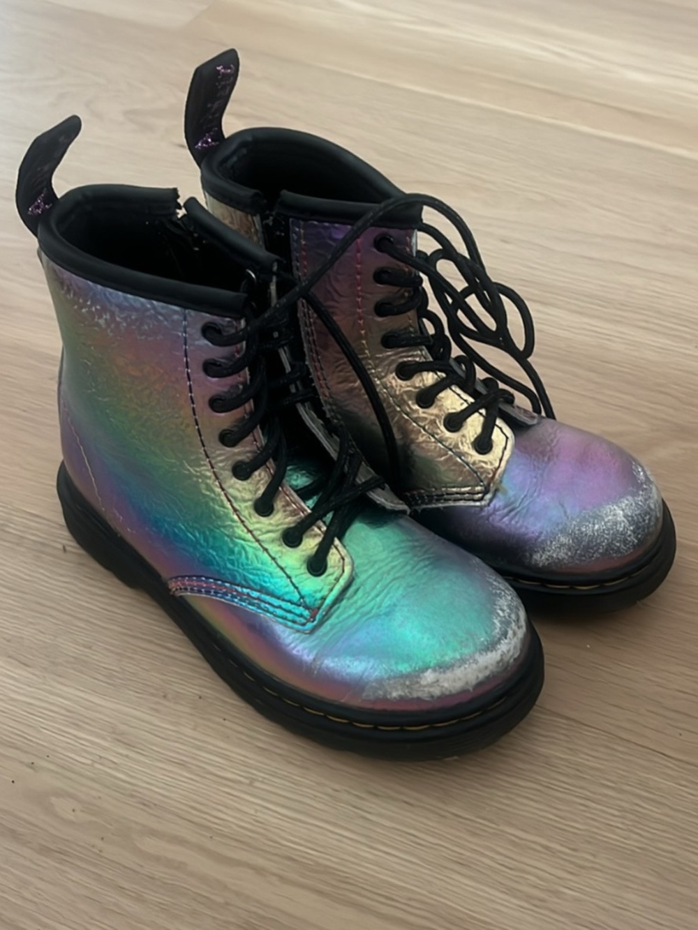 Girls boots